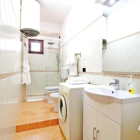 - Cipria Apartment Capo d'Orlando